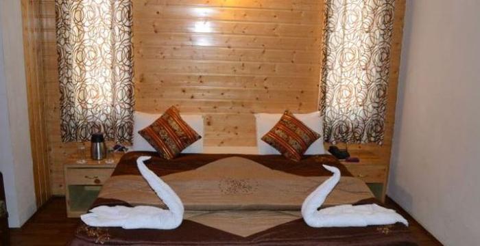 Hotel Royal Batoo